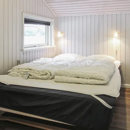 Corinna - 28km From The Sea By Interhome