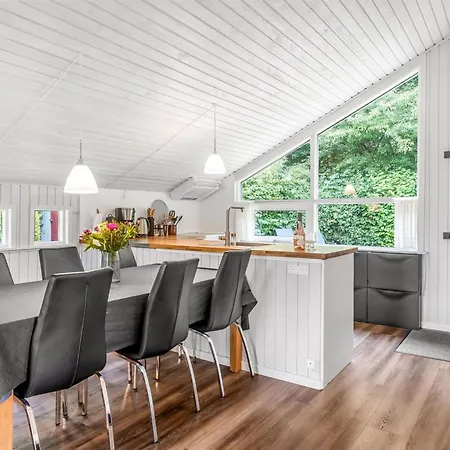 Corinna - 28km From The Sea By Interhome Toftlund