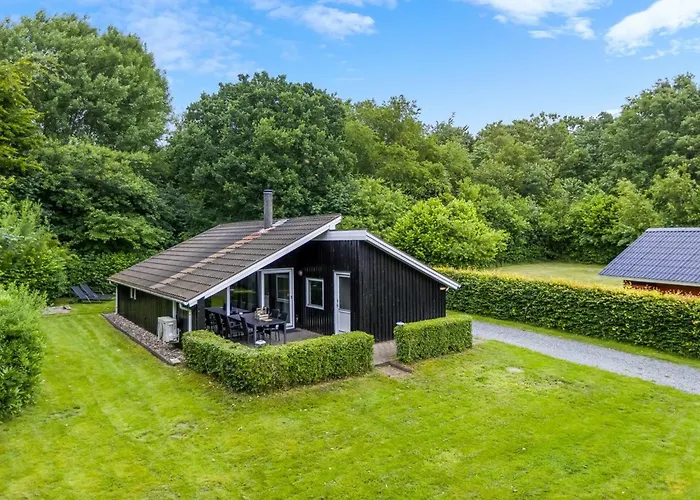 Corinna - 28km From The Sea By Interhome *