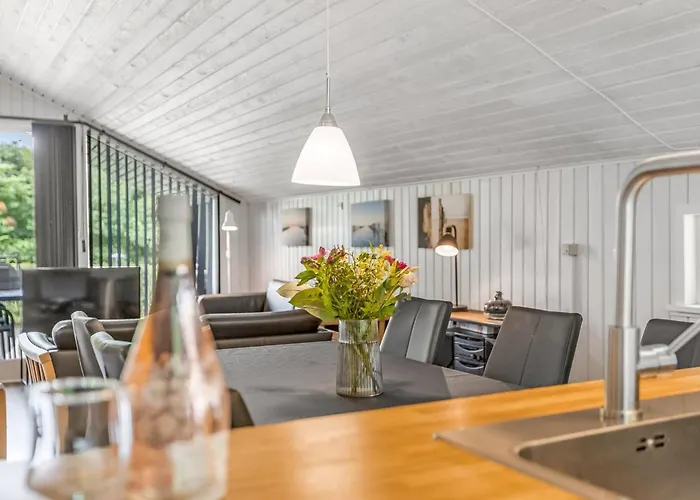 Corinna - 28km From The Sea By Interhome Toftlund